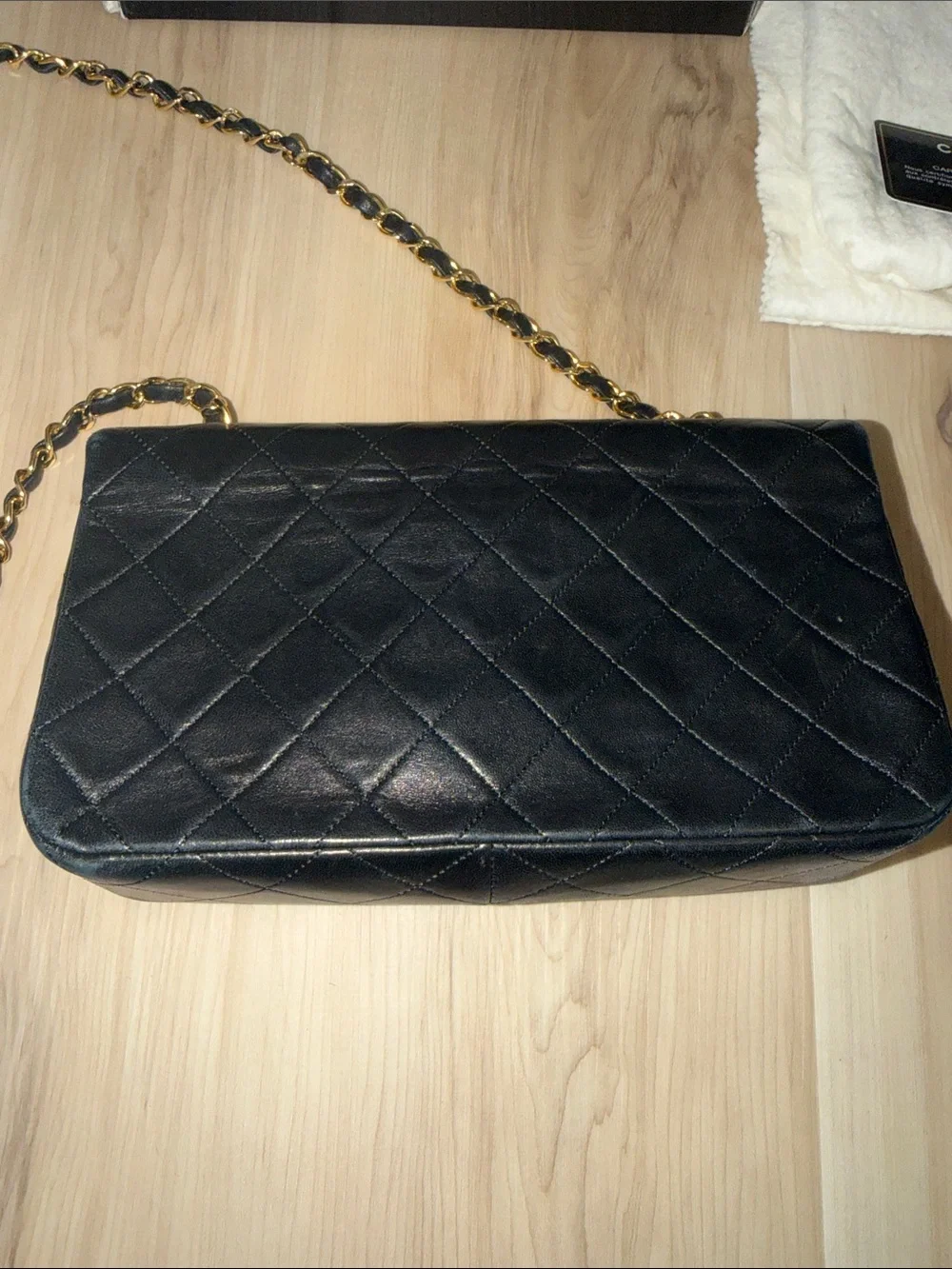 CHANEL Vintage Quilted Leather Shoulder Bag with Gold Chain and CC Turn-Lock